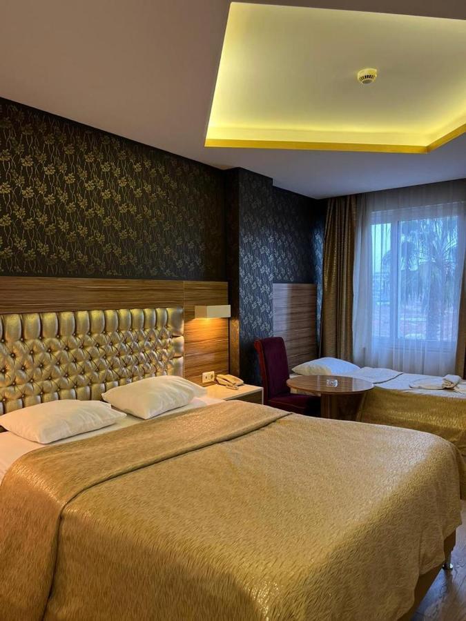 Grand Ezel Hotel Mersin  Exterior photo